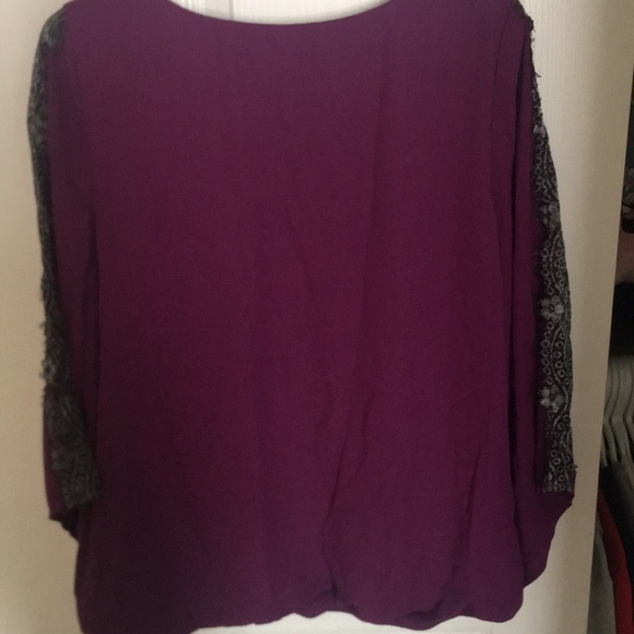 AGB Top Plum - Picture 8 of 8